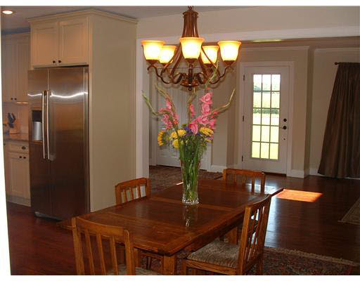 22500 Riley Road Lakeville, IN 46536 - Photo 4 of 21 Gallery Image 4