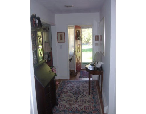 12 Marshall Road Milton, MA 02186 - Photo 3 of 12 Gallery Image 3