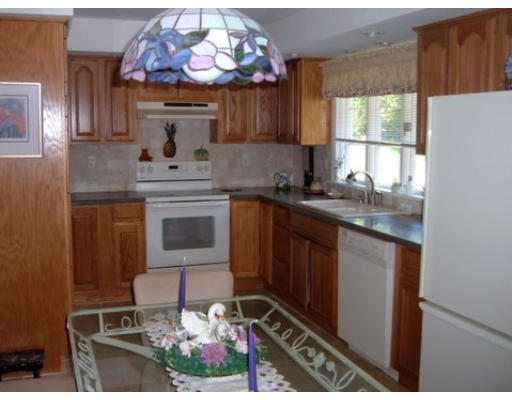 12 Marshall Road Milton, MA 02186 - Photo 6 of 12 Gallery Image 6
