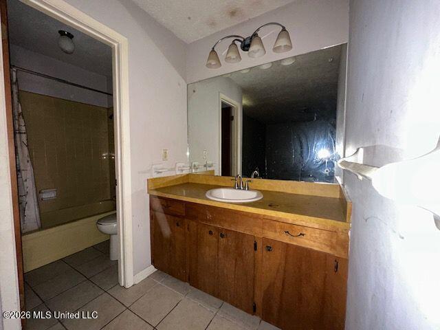 4757 Old Lake Road Jackson, MS 39212 - Photo 7 of 10 Old Lake rd master bath area