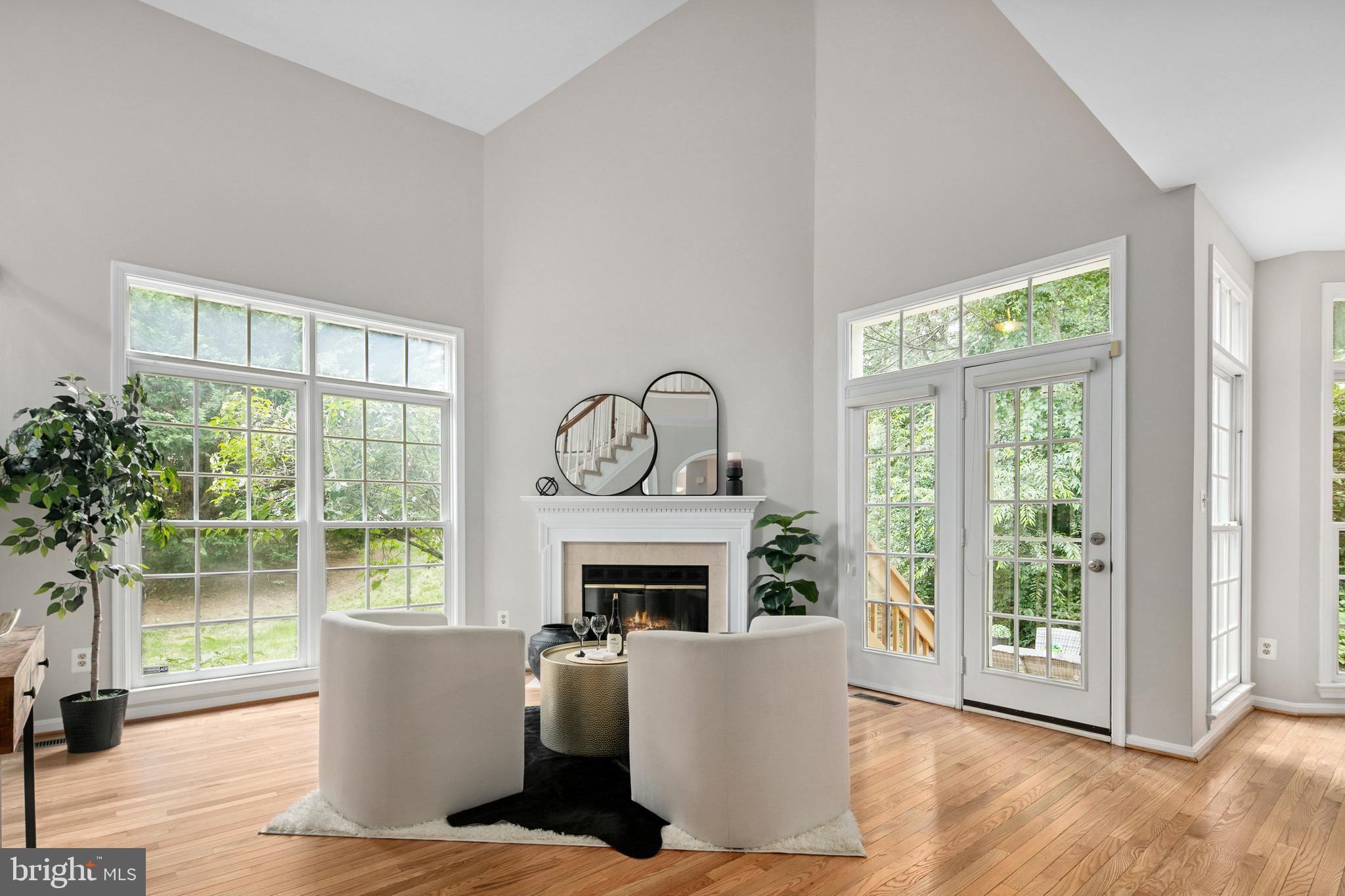 11415 Hollow Timber Court Reston, VA 20194 - Photo 2 of 46 Gallery Image 2