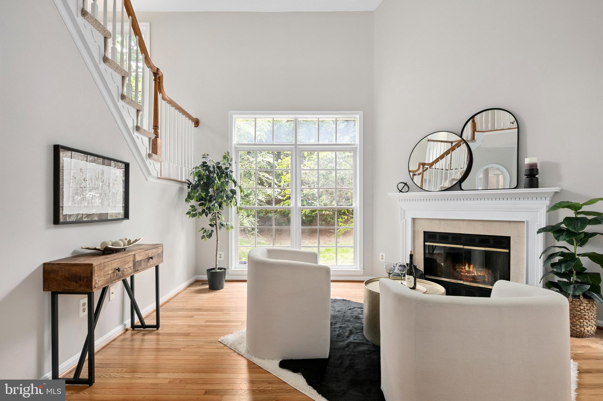 11415 Hollow Timber Court Reston, VA 20194 - Photo 3 of 46 Gallery Image 3