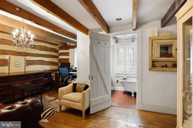 $1,150,000 | 37275 Charles Town, Purcellville, VA 20132