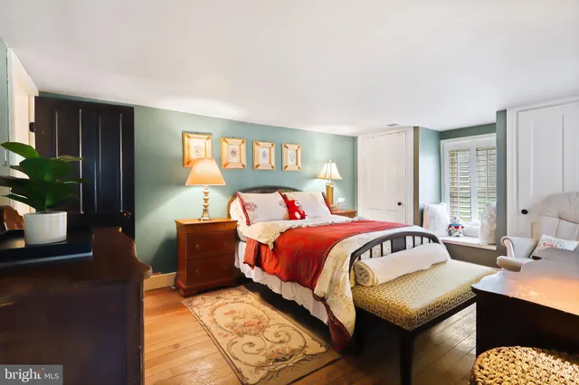 $1,150,000 | 37275 Charles Town, Purcellville, VA 20132