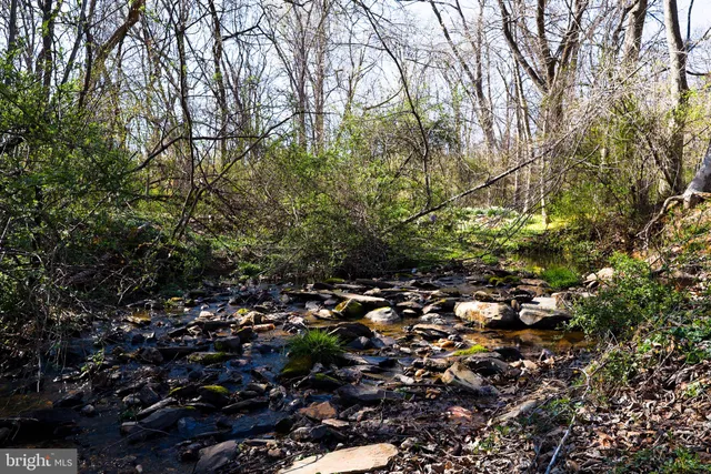 $1,150,000 | 37275 Charles Town, Purcellville, VA 20132