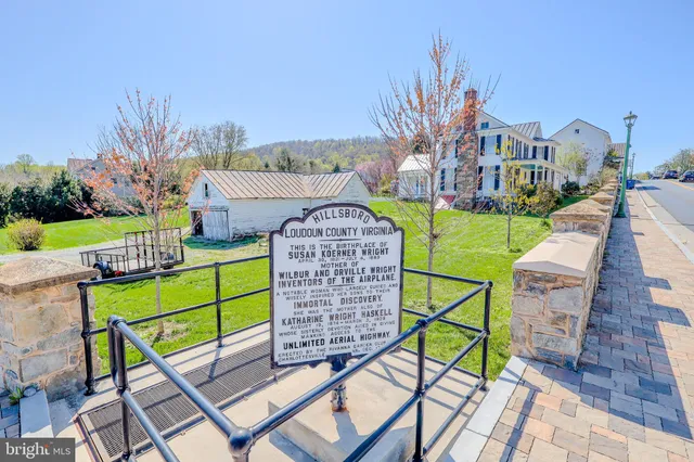 $1,150,000 | 37275 Charles Town, Purcellville, VA 20132