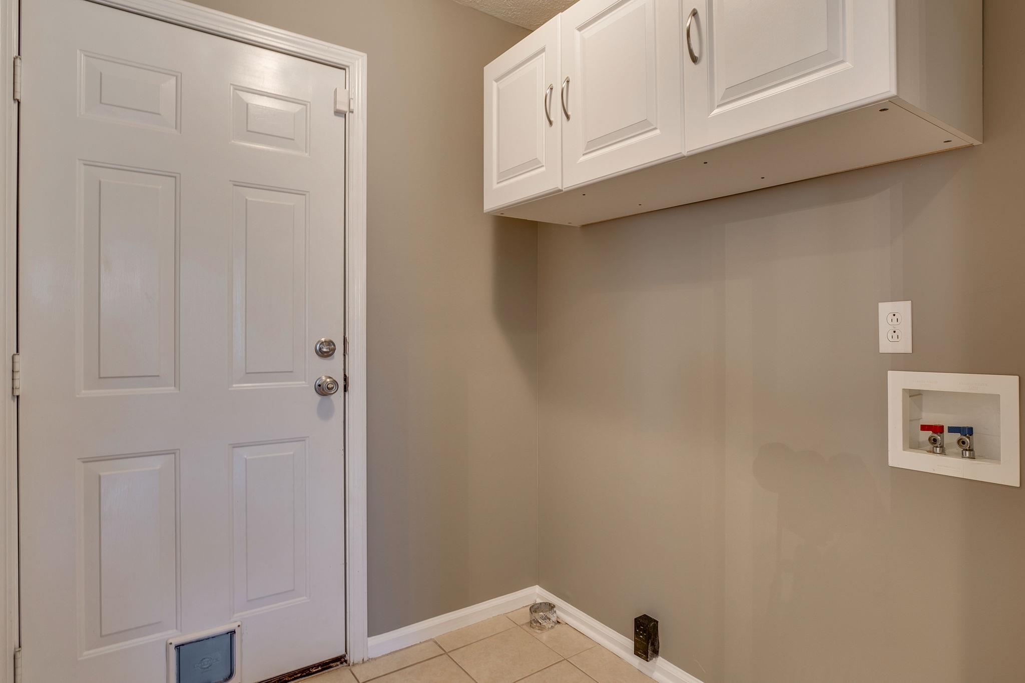 391 Abbie Road Murfreesboro, TN 37128 - Photo 16 of 30 a view of a closet
