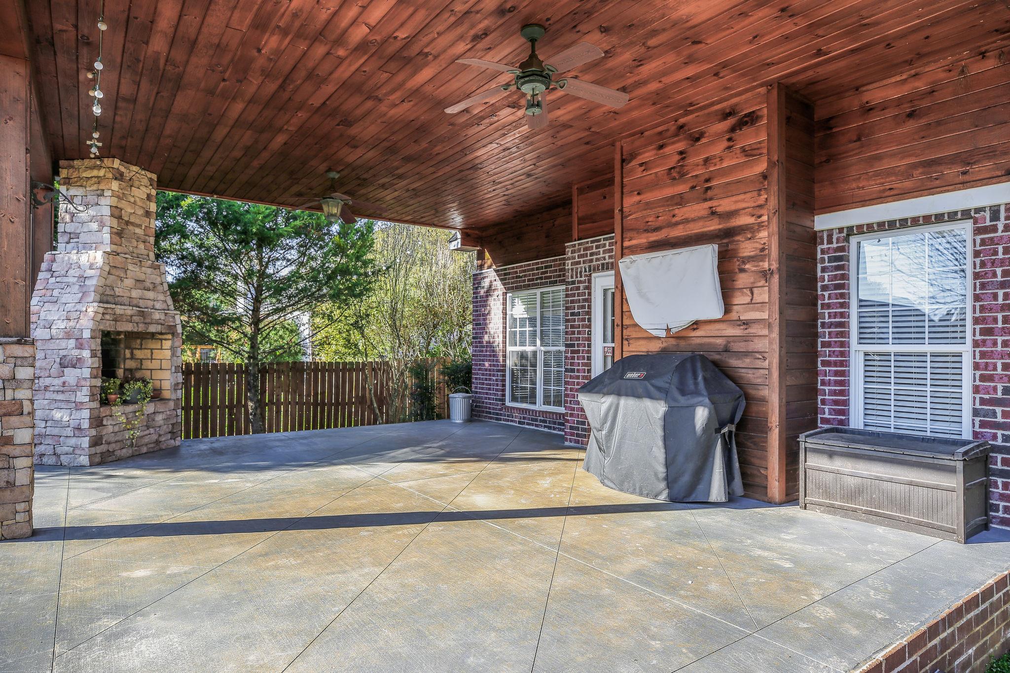 391 Abbie Road Murfreesboro, TN 37128 - Photo 28 of 30 a view of a backyard