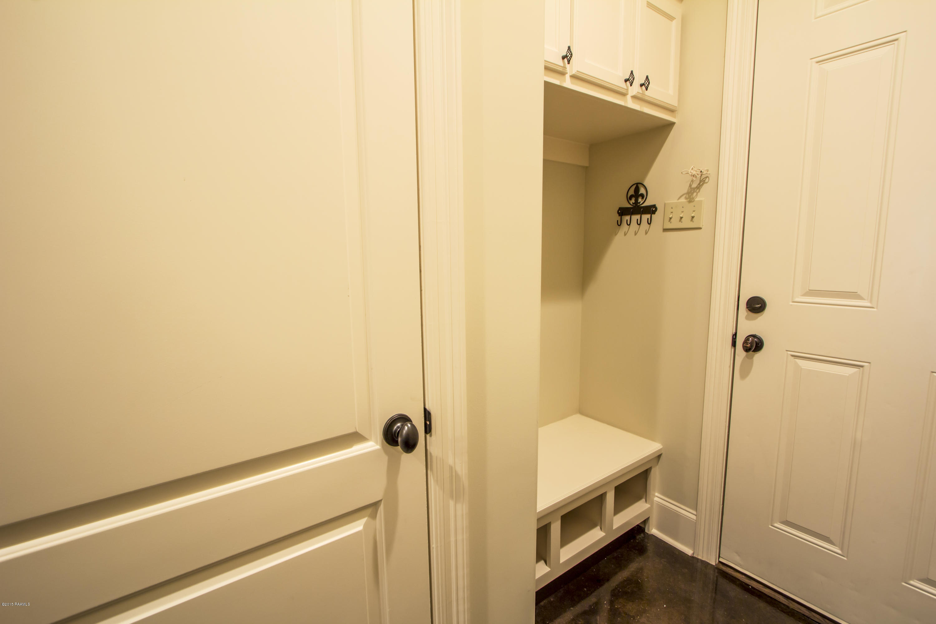 102 Reidel Private Road Broussard, LA 70518 - Photo 12 of 23 6 hall closet