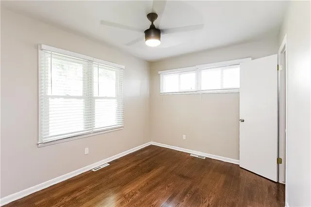 $1,325 | 705 West Marcia Avenue, Independence, MO 64050