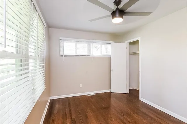 $1,325 | 705 West Marcia Avenue, Independence, MO 64050