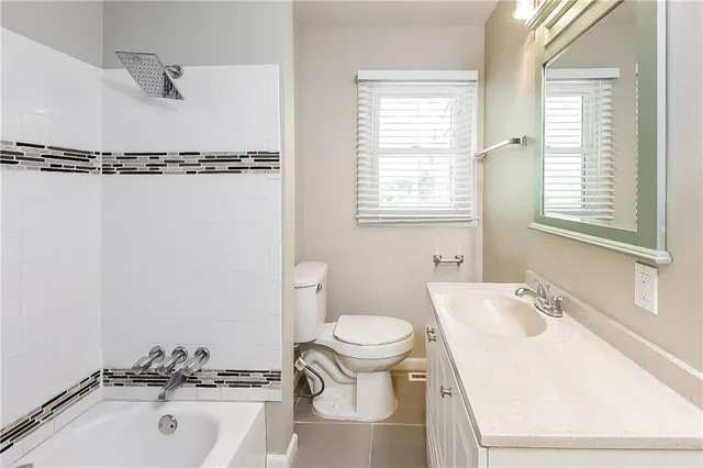 $1,325 | 705 West Marcia Avenue, Independence, MO 64050