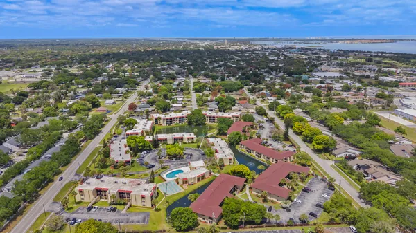 $125,000 | 2050 Oleander Boulevard, Unit 1106, Fort Pierce, FL 34950