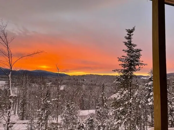 $510,000 | 37 Sugar Ridge Lane, Hyde Park, VT 05655