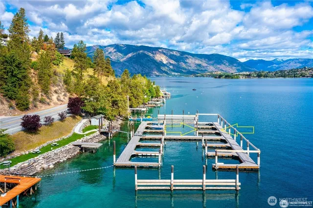 a view of a street with sign board