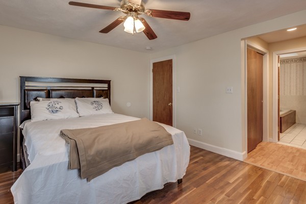 18 Richardson Road Lynn, MA 01904 - Photo 17 of 30 Gallery Image 17