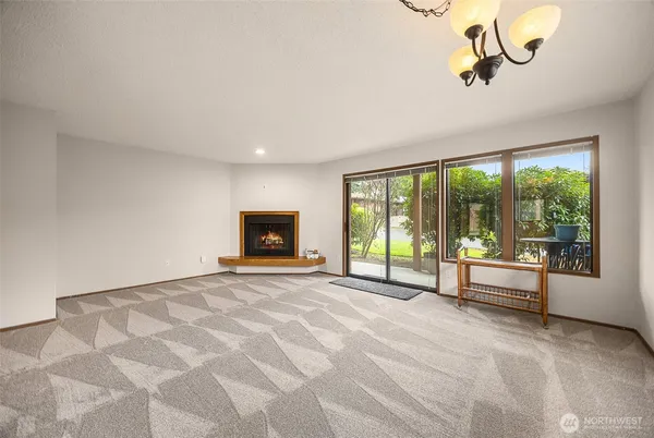$389,000 | 8106 53rd Avenue West, Unit A, Mukilteo, WA 98275
