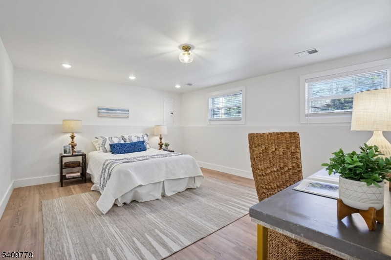 91 Warren Road West Orange, NJ 07052 - Photo 28 of 40