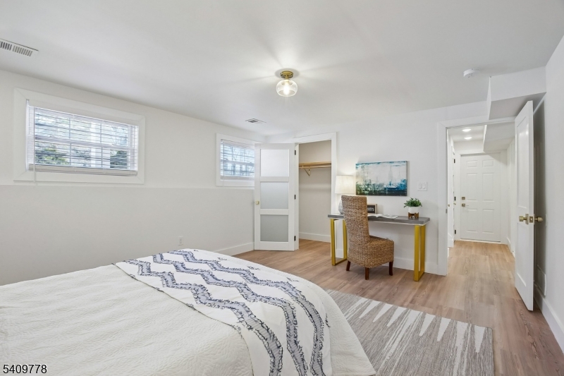 91 Warren Road West Orange, NJ 07052 - Photo 29 of 40