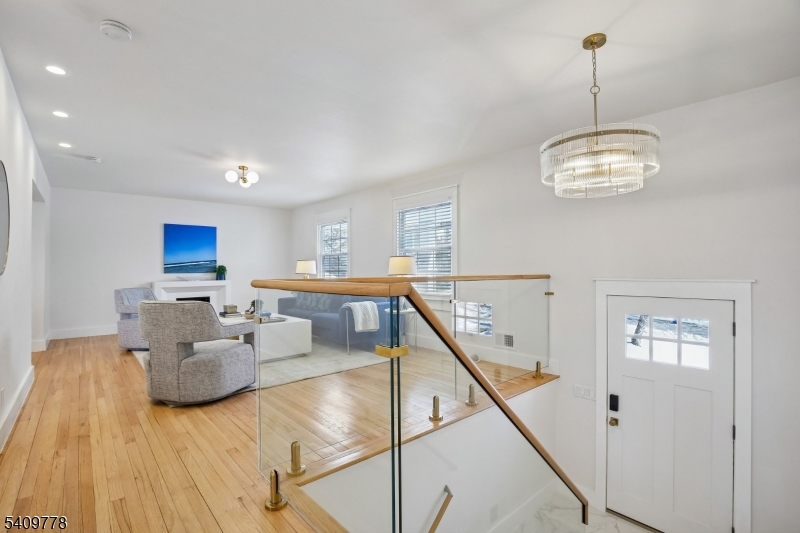 91 Warren Road West Orange, NJ 07052 - Photo 5 of 40