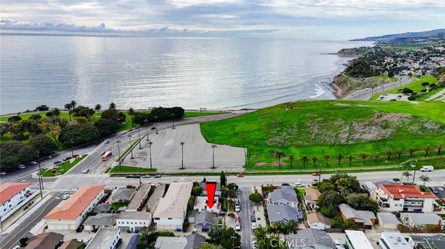 a picture of houses with outdoor space