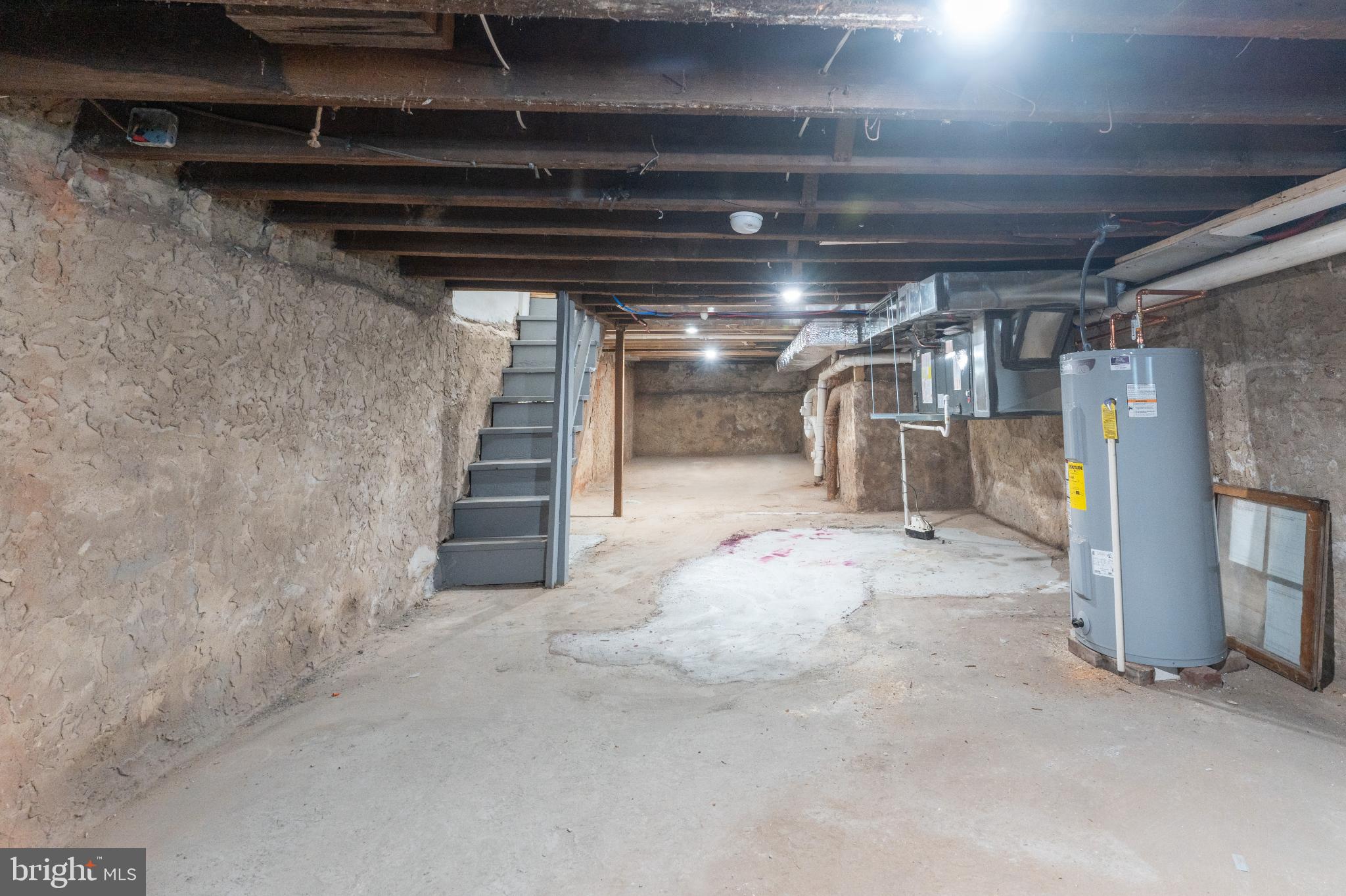 3631 Warren Street Philadelphia, PA 19104 - Photo 26 of 27 Spacious basement with potential for transforma...