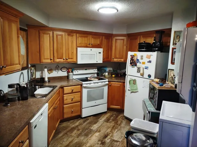 $275,000 | 9024 North Country Homes Boulevard, Unit 7, Spokane, WA 99218