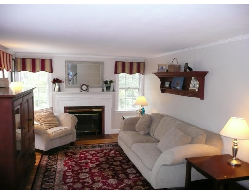 79 Forest Road Millis, MA 02054 - Photo 3 of 17 Gallery Image 3