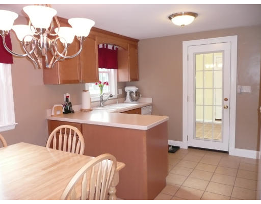79 Forest Road Millis, MA 02054 - Photo 7 of 17 Gallery Image 7