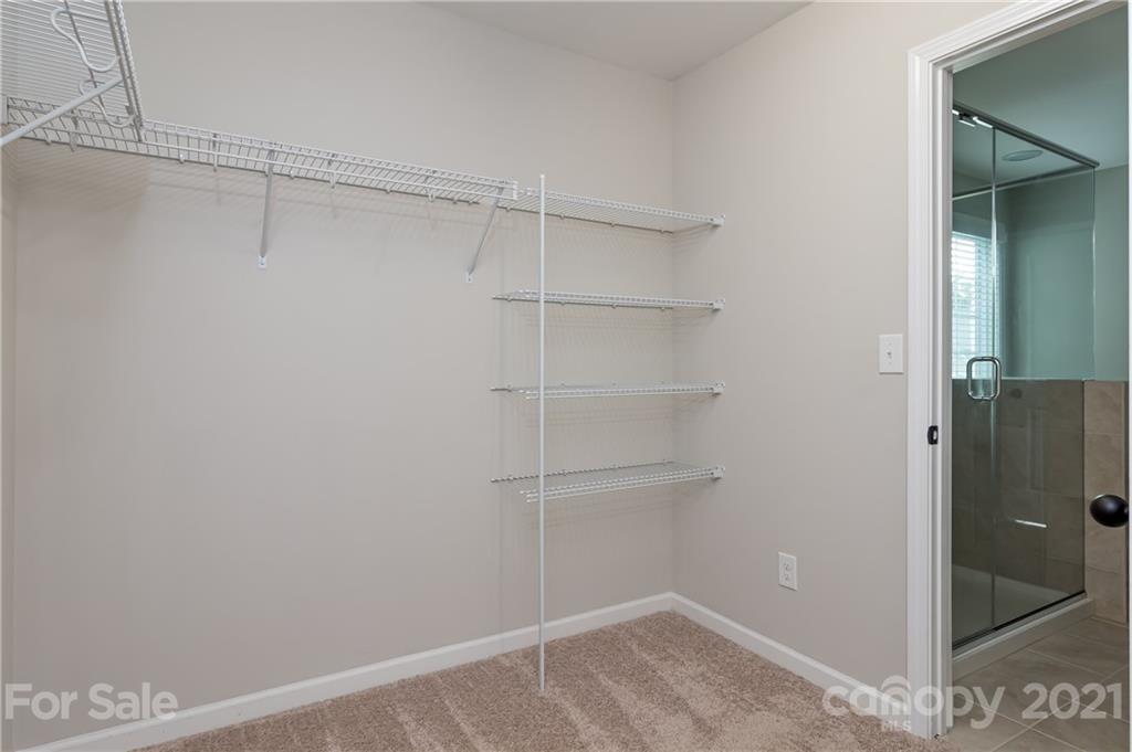 9428 Inverness Bay Road Charlotte, NC 28278 - Photo 16 of 27 Gallery Image 16