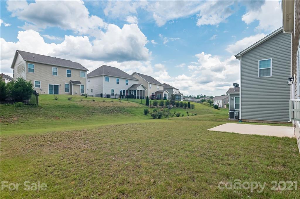 9428 Inverness Bay Road Charlotte, NC 28278 - Photo 22 of 27 Gallery Image 22