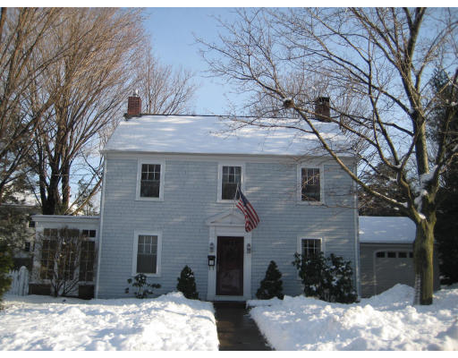 2 Chandler Street Maynard, MA 01754 - Photo 1 of 20 Gallery Image 1