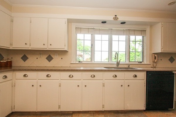 239 Pease Road East Longmeadow, MA 01028 - Photo 9 of 30 Gallery Image 9