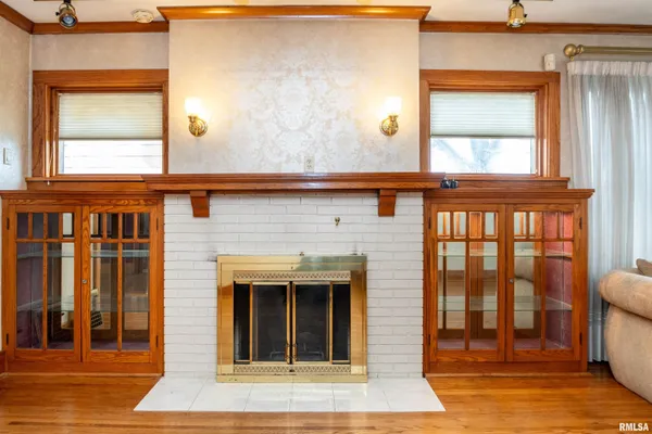 $165,000 | 3004 Knoxville Avenue, Peoria, IL 61603
