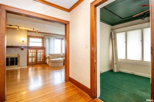 $165,000 | 3004 Knoxville Avenue, Peoria, IL 61603