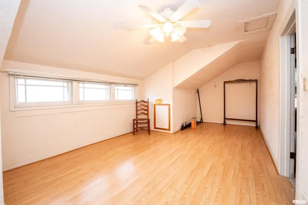 $165,000 | 3004 Knoxville Avenue, Peoria, IL 61603