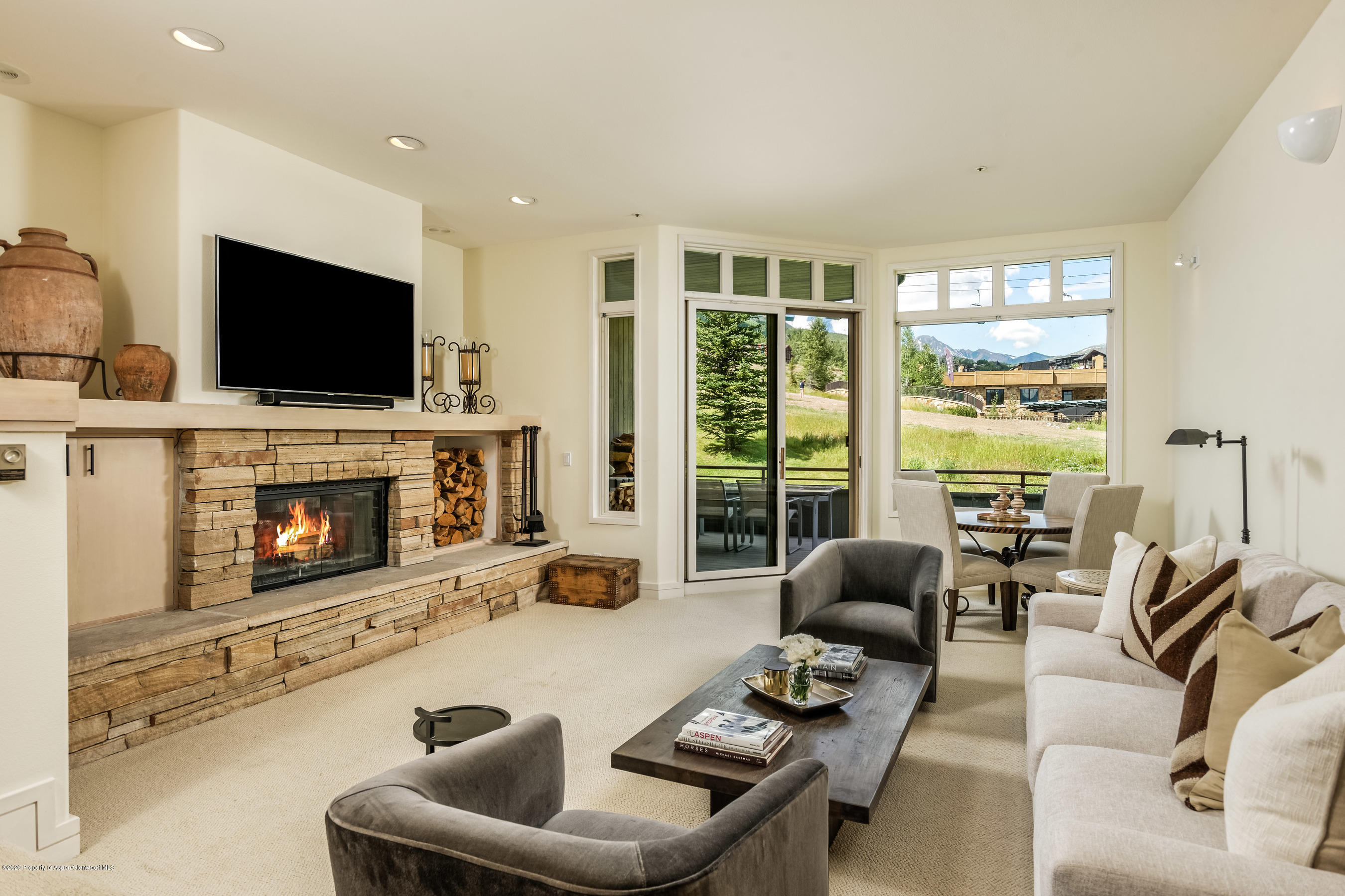 381 Ridge Road, Unit B4 Snowmass Village, CO 81615 - Photo 1 of 25 DeerbrookB4_Med323