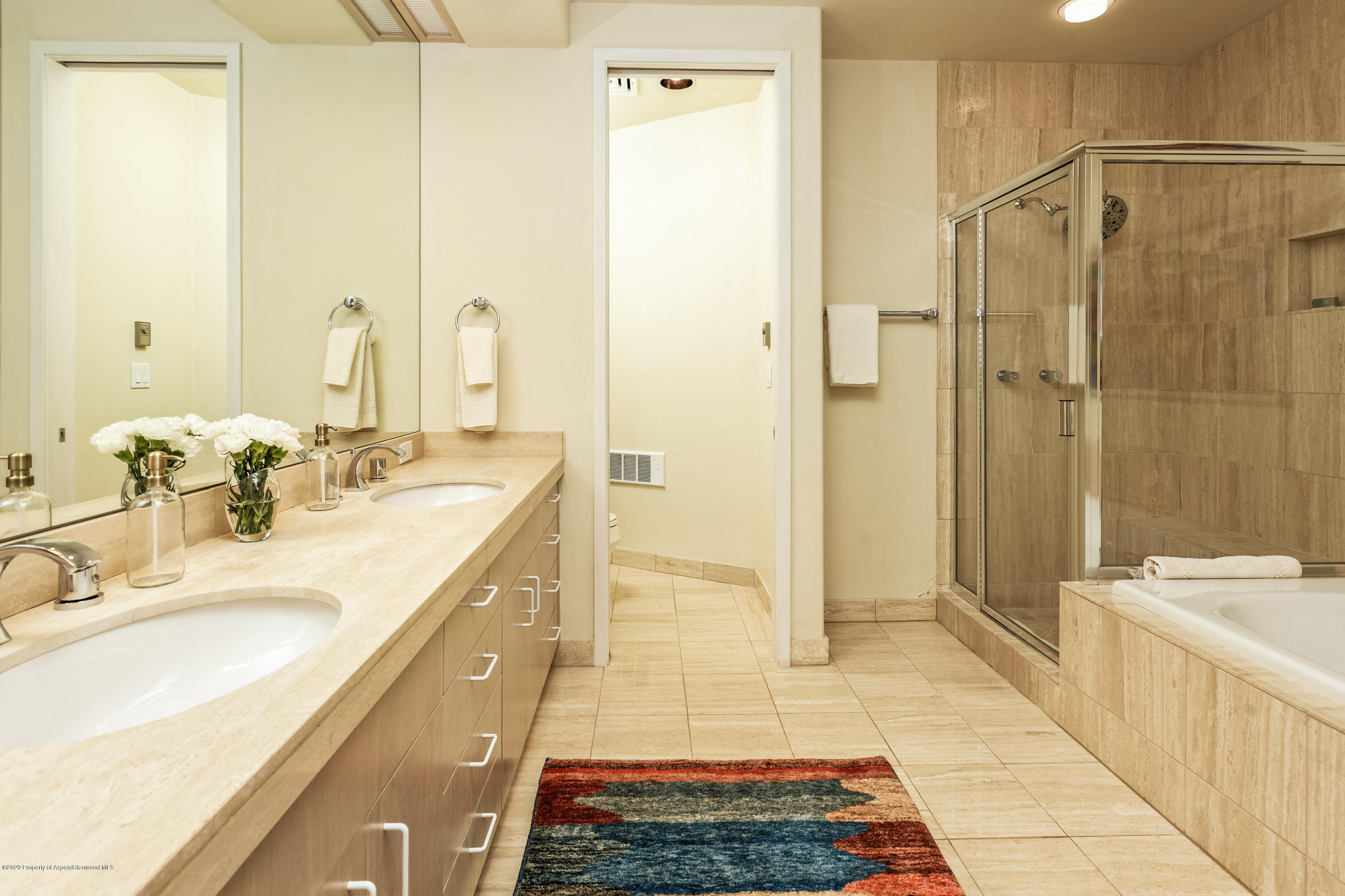 381 Ridge Road, Unit B4 Snowmass Village, CO 81615 - Photo 14 of 25 DeerbrookB4_Med314