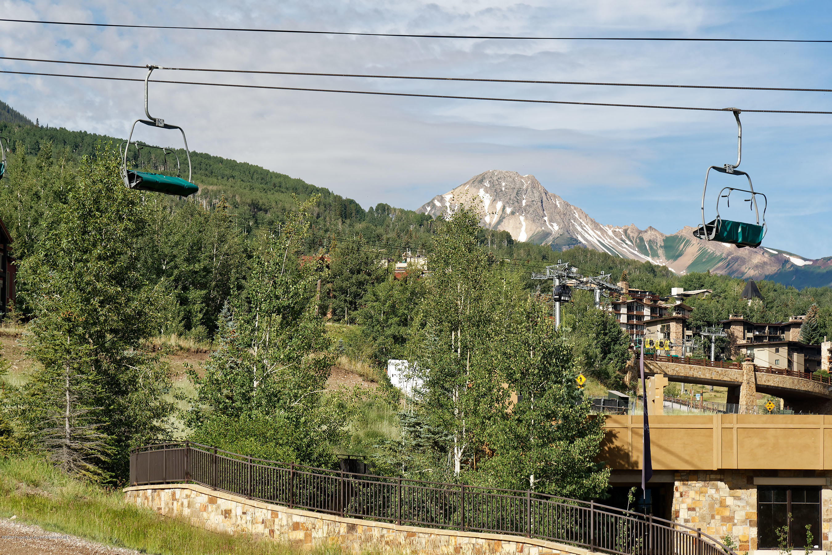 381 Ridge Road, Unit B4 Snowmass Village, CO 81615 - Photo 24 of 25 DeerbrookB4_Med304
