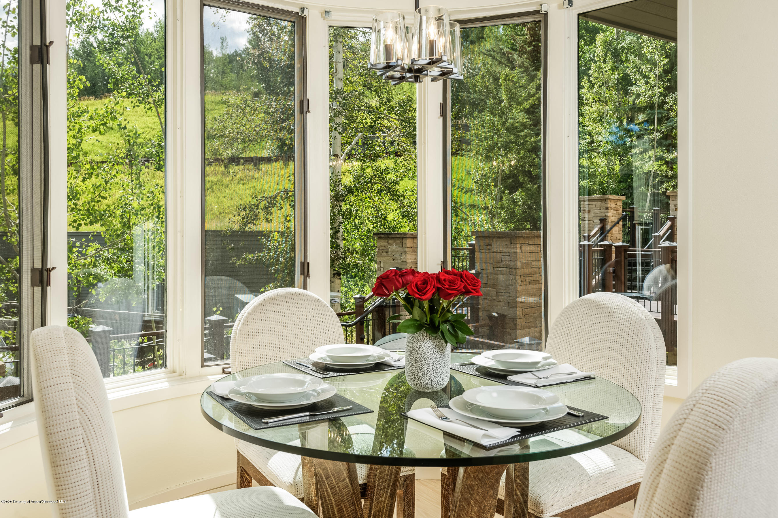 381 Ridge Road, Unit B4 Snowmass Village, CO 81615 - Photo 8 of 25 DeerbrookB4_Med318