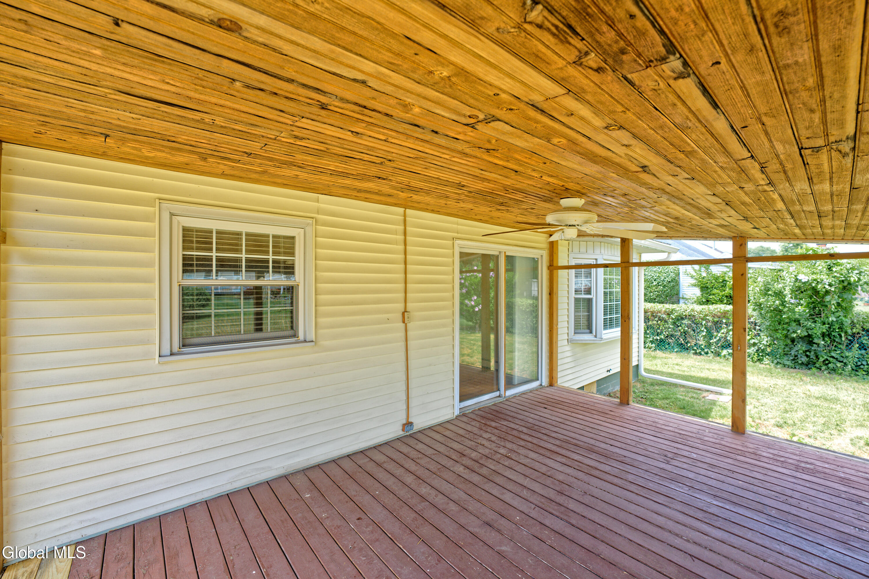 2076 Caldicott Road Rotterdam, NY 12303 - Photo 40 of 40 Yard 9