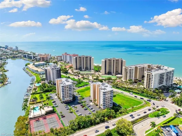 $9,400 | 11118 Gulf Shore Drive, Unit 203, Naples, FL 34108