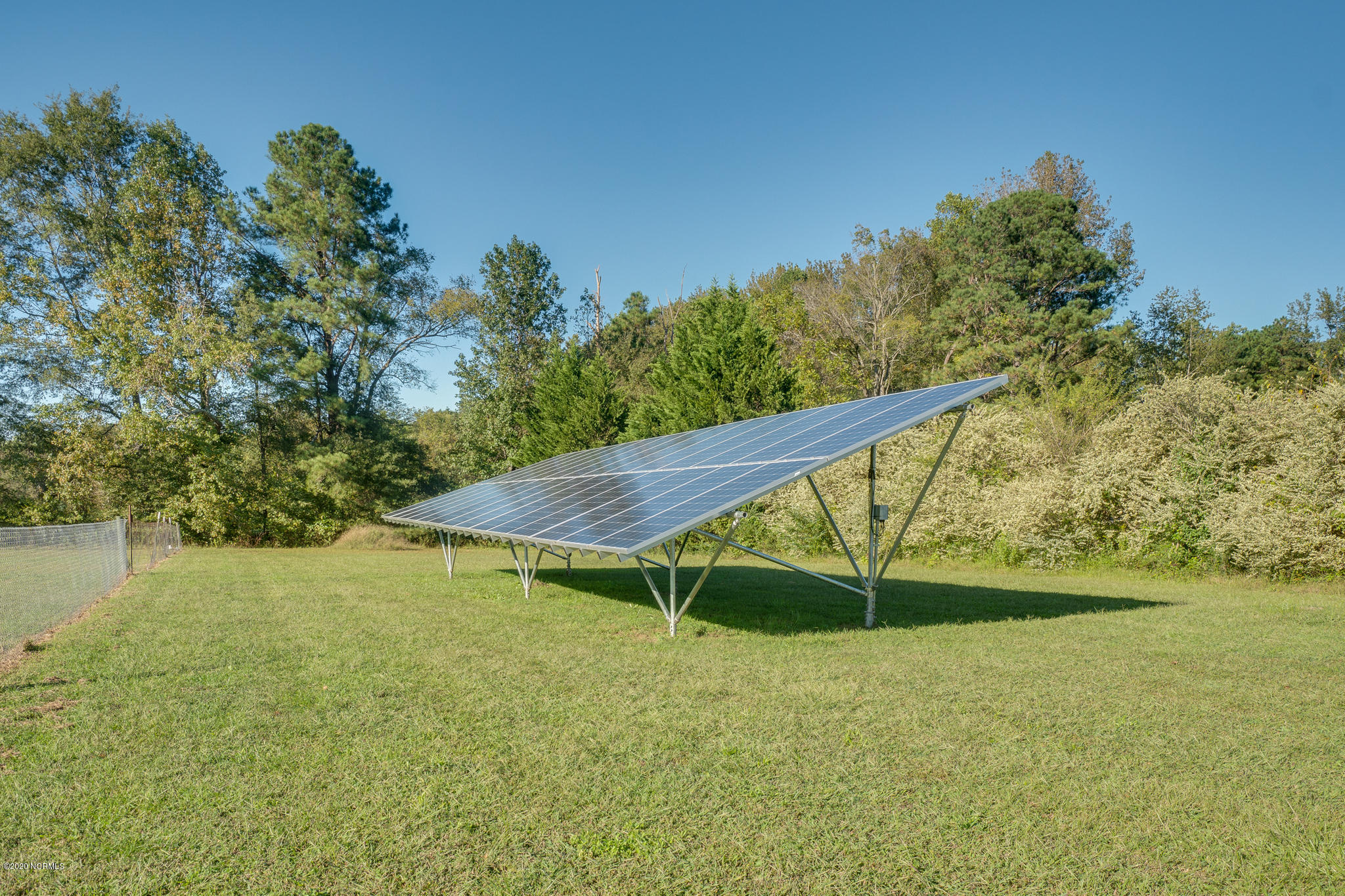 886 Cobble Ridge Road Nashville, NC 27856 - Photo 33 of 34 Solar Panels