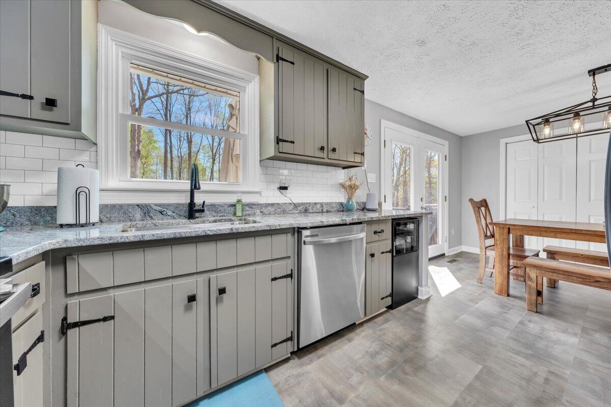 3700 Fork Mountain Road Rocky Mount, VA 24151 - Photo 14 of 47 14-MIB07866