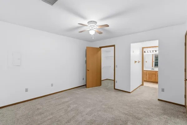 $235,000 | 535 East Slifer Street, Portage, WI 53901