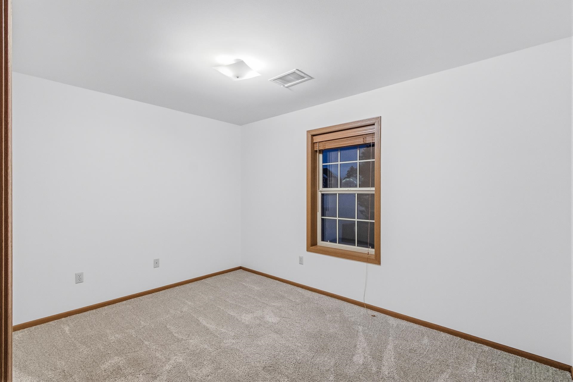 535 East Slifer Street Portage, WI 53901 - Photo 17 of 24