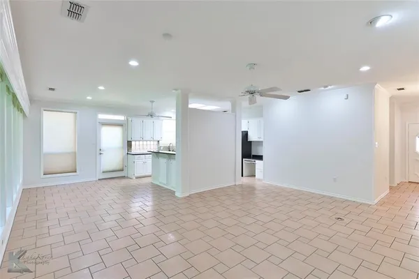 $379,900 | 106 Riverside Park, Abilene, TX 79605