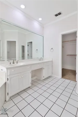 $379,900 | 106 Riverside Park, Abilene, TX 79605