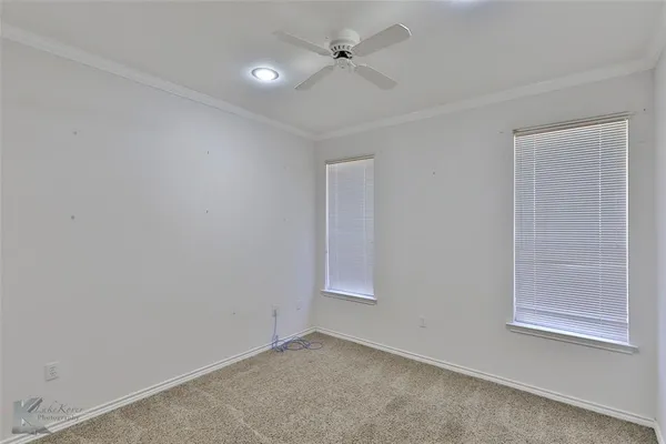 $379,900 | 106 Riverside Park, Abilene, TX 79605