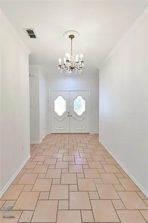 $379,900 | 106 Riverside Park, Abilene, TX 79605